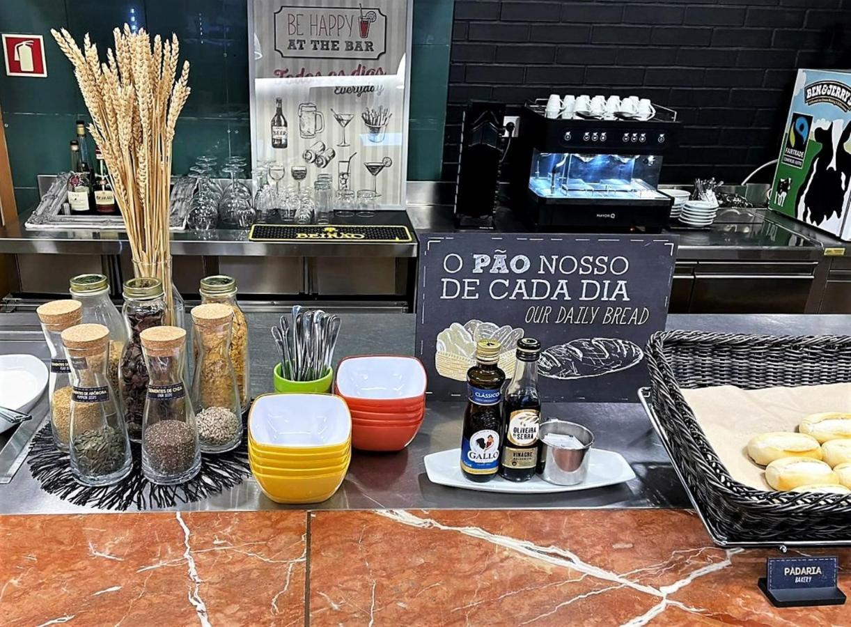 Hotel ibis Leiria Fatima Exterior foto